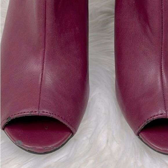 Breckelles | Burgundy open toe heel ankle booties 8.5 - Picture 8 of 10